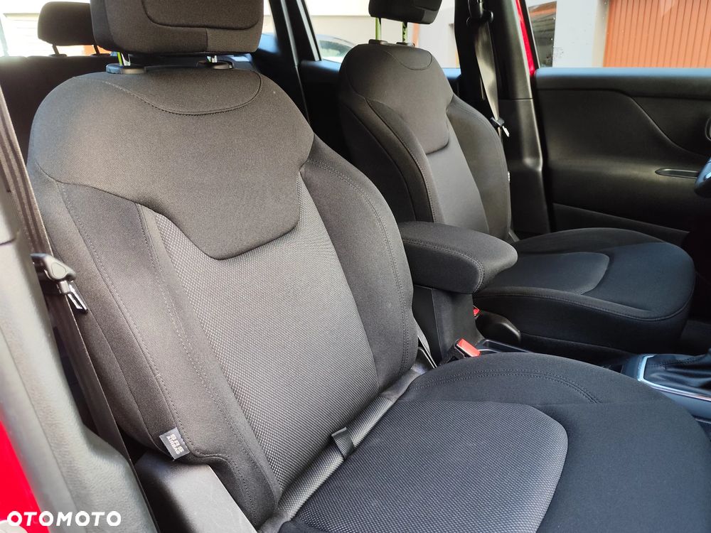 Jeep Renegade 1.3 T-GDI Automatik Longitude - 11