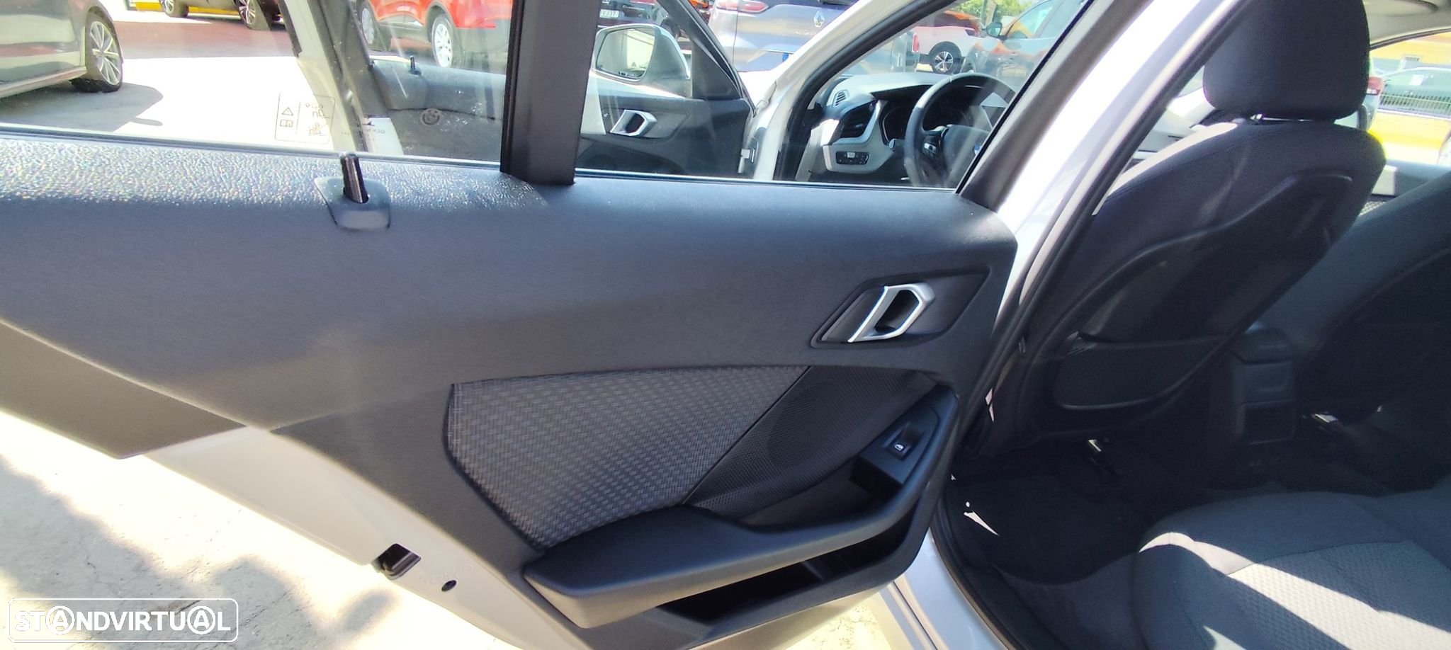 BMW 116 d Auto - 27