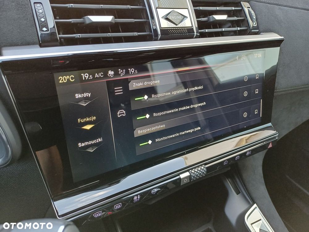 DS Automobiles DS 7 Crossback - 24