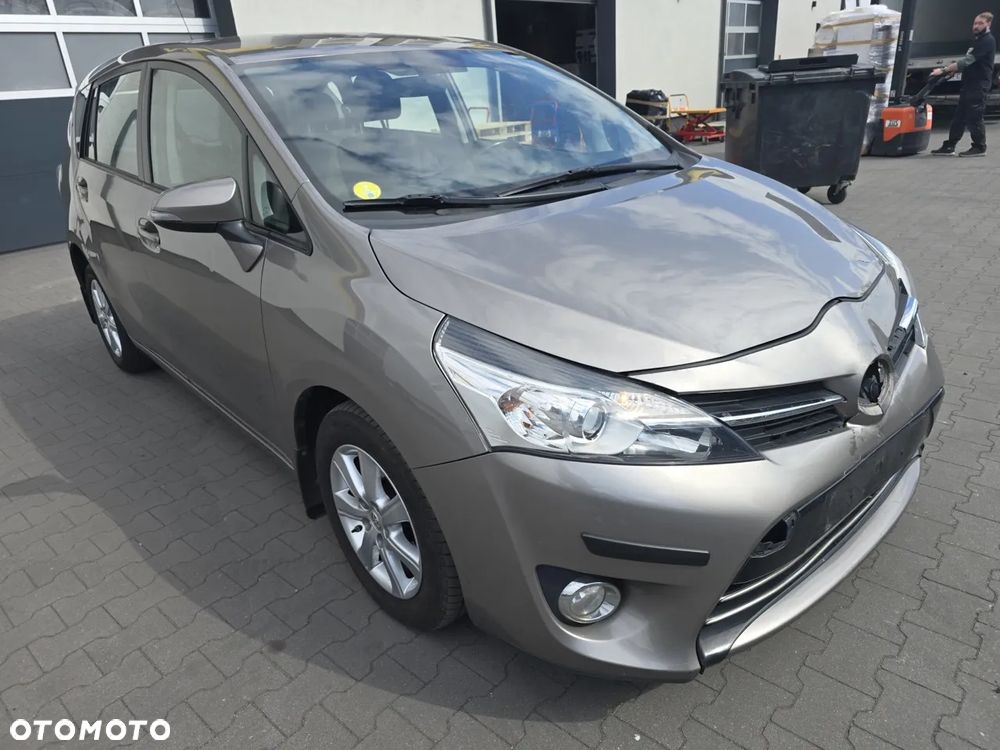 Toyota Verso 1.6 D-4D 5-Sitzer Start/Stop Comfort - 3