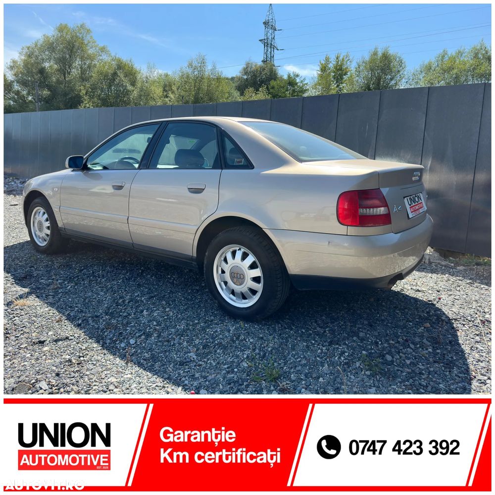 Audi A4 Avant 2.0 FSI - 2
