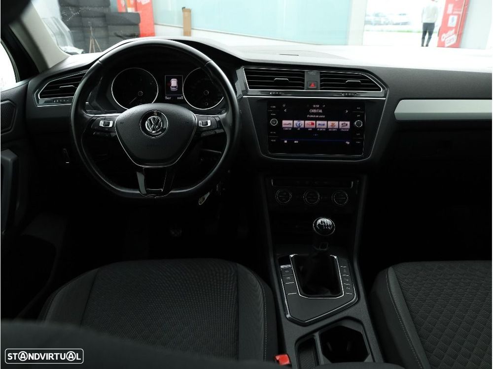 VW Tiguan 2.0 TDI Confortline - 18