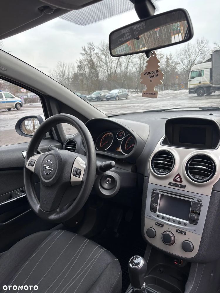 Opel Corsa 1.2 16V Enjoy - 17