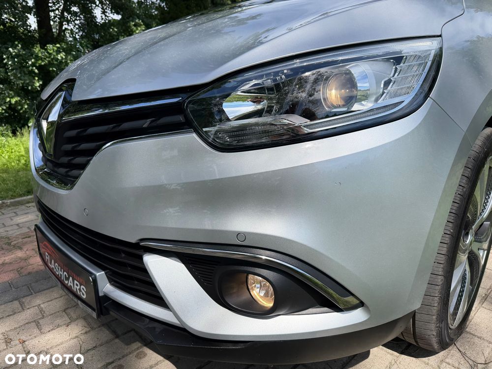 Renault Scenic - 22