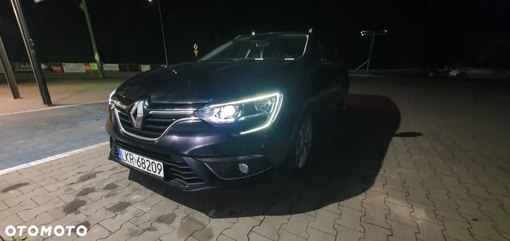 Renault Megane 1.5 dCi Intens EDC - 4