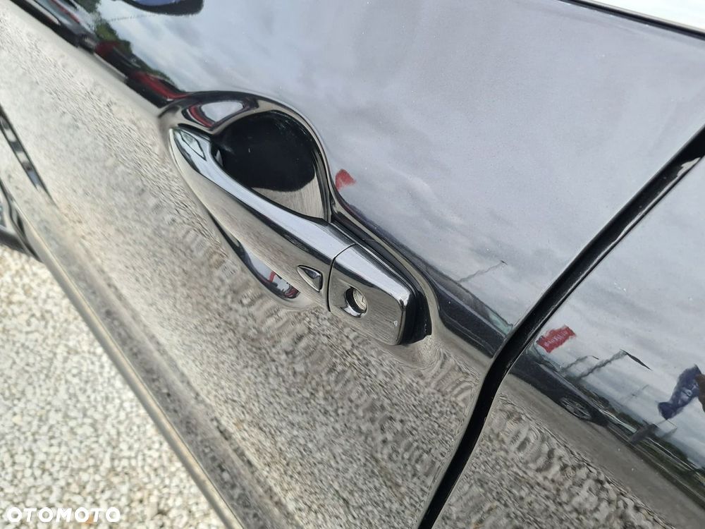 Nissan Qashqai 1.2 DIG-T N-Connecta - 30