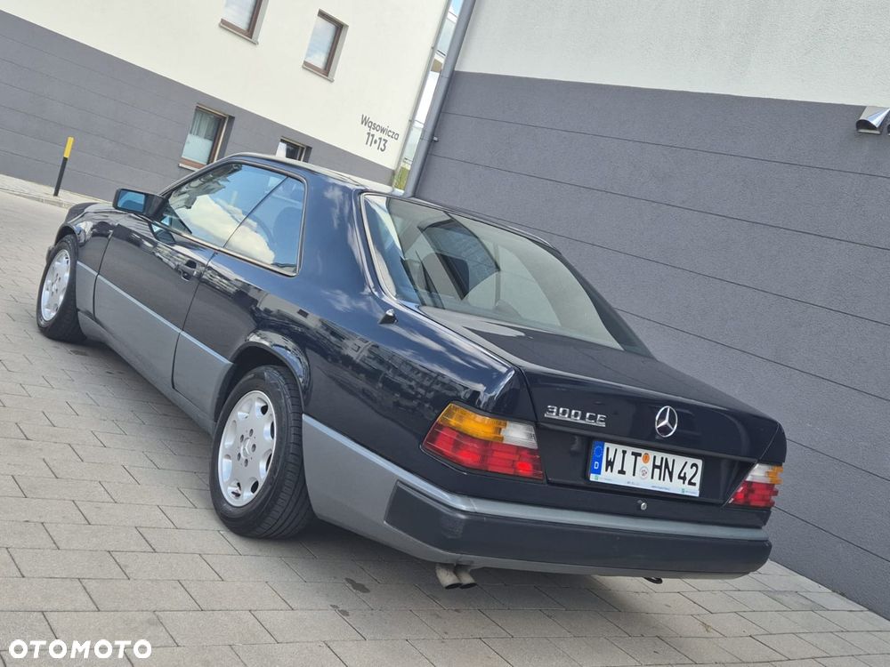 Mercedes-Benz W124 (1984-1993) - 4