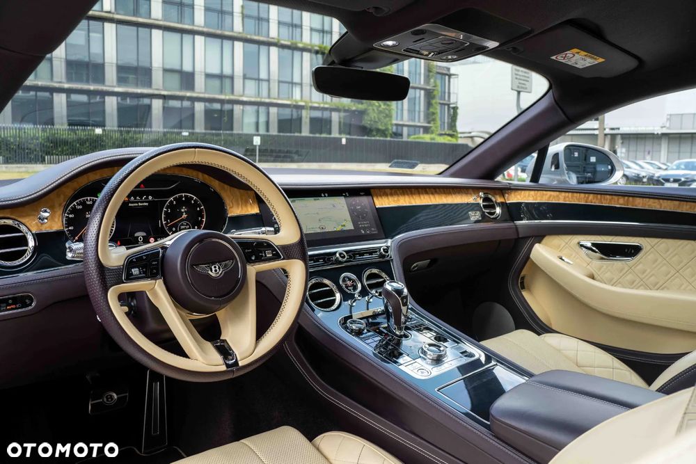 Bentley Continental GT - 16