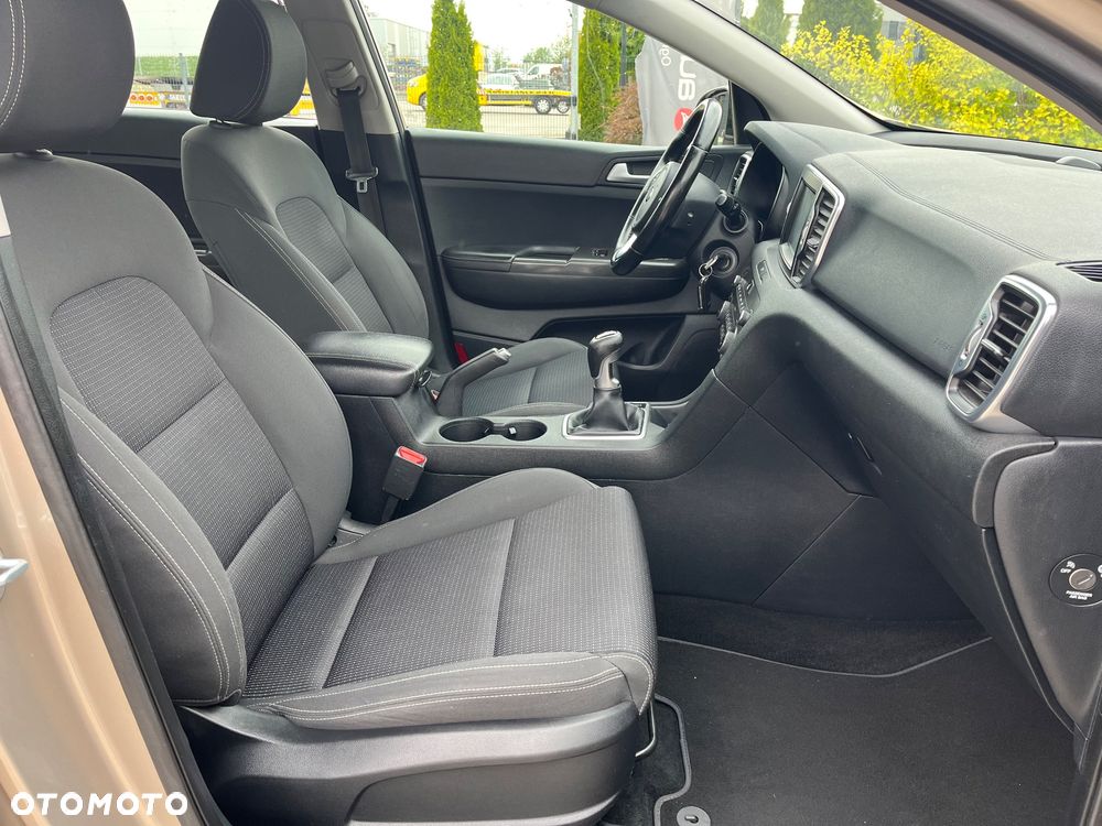 Kia Sportage 2.0 CRDI Business Line 4WD - 23