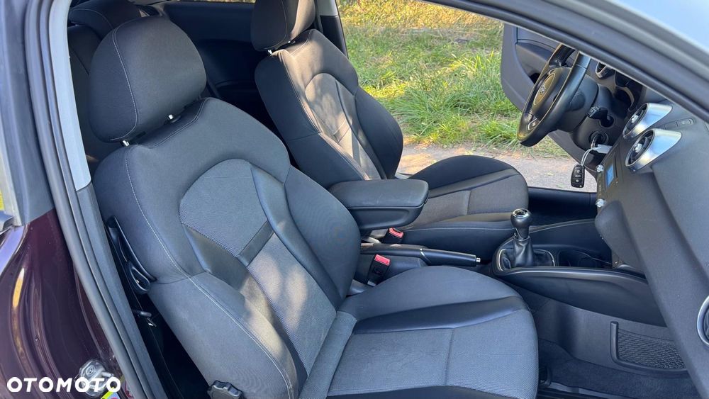 Audi A1 1.2 TFSI S line Sportpaket - 12