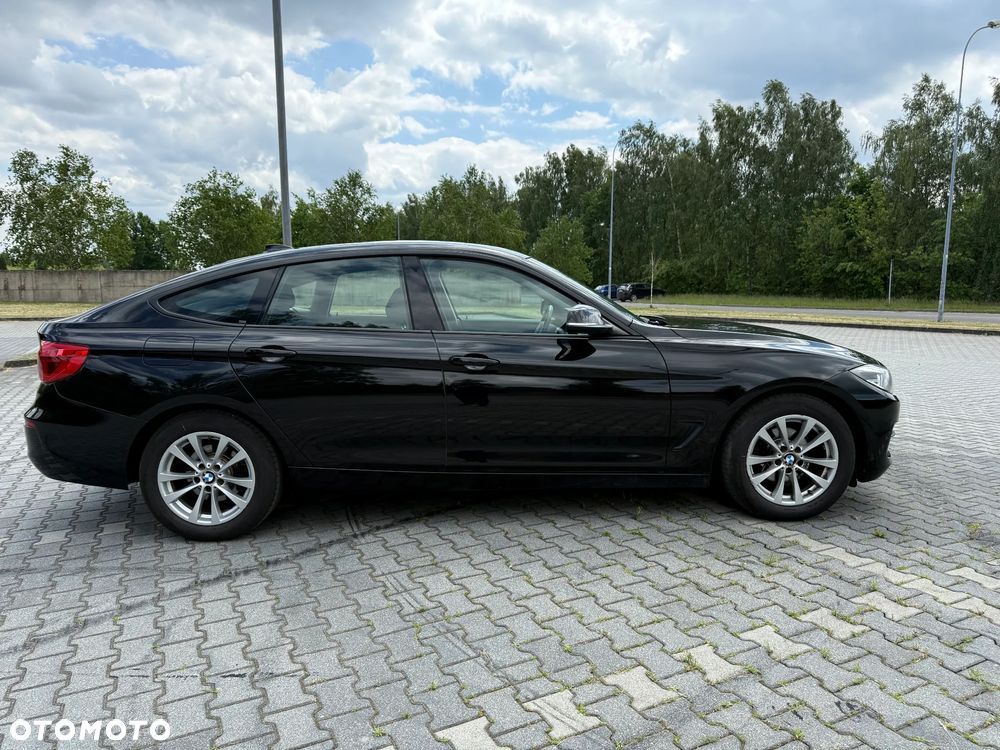 BMW 3GT 320i Advantage - 3