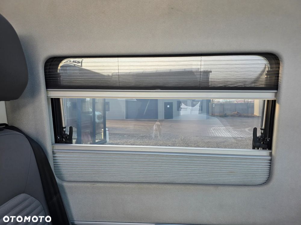 Volkswagen Grand California - 17