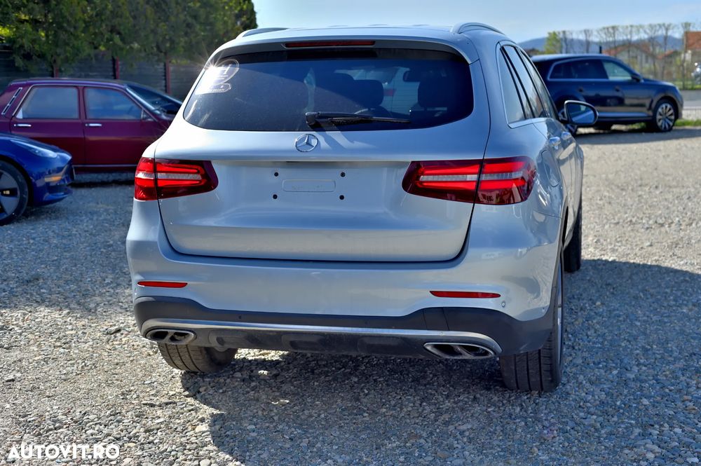 Mercedes-Benz GLC - 21