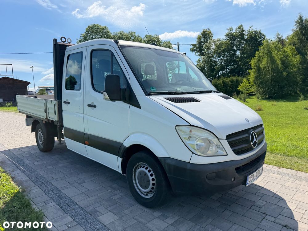 Mercedes-Benz Sprinter - 2