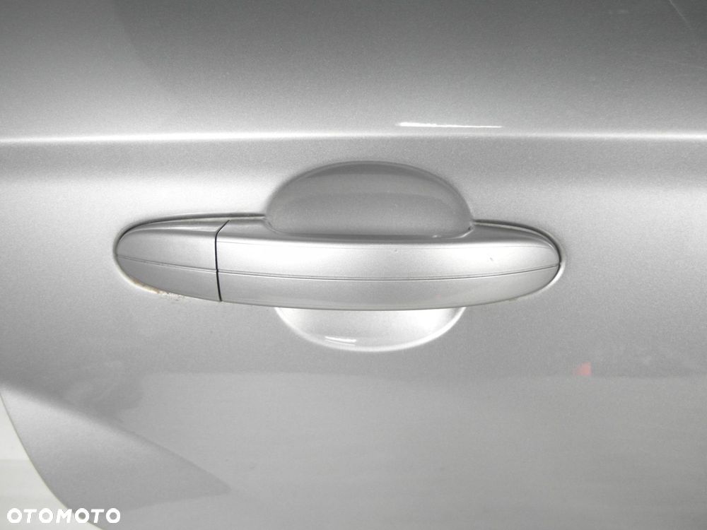 DRZWI PRAWY TYŁ FORD MONDEO IV KOMBI H8 - 9