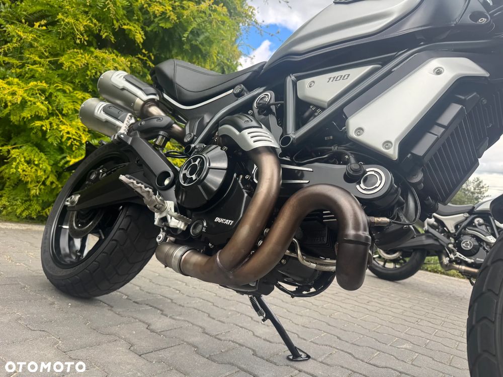 Ducati Scrambler - 36