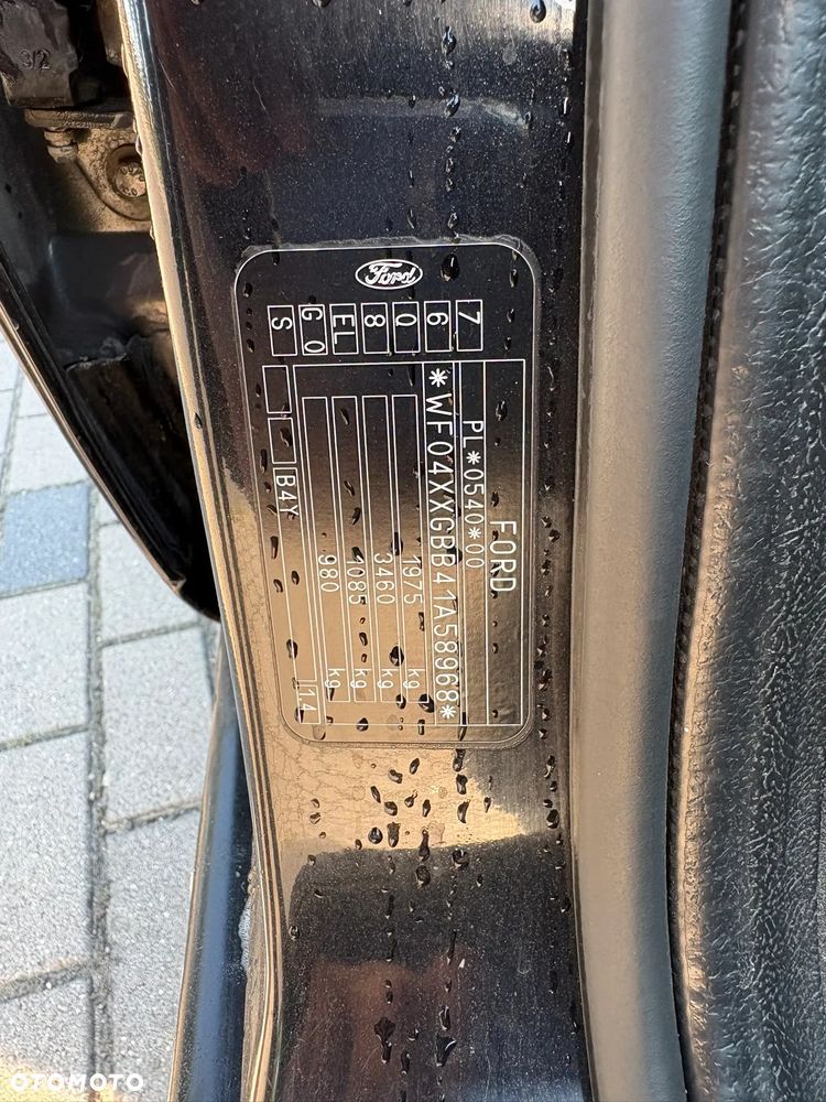 Ford Mondeo 2.0 TDDi Ghia - 20
