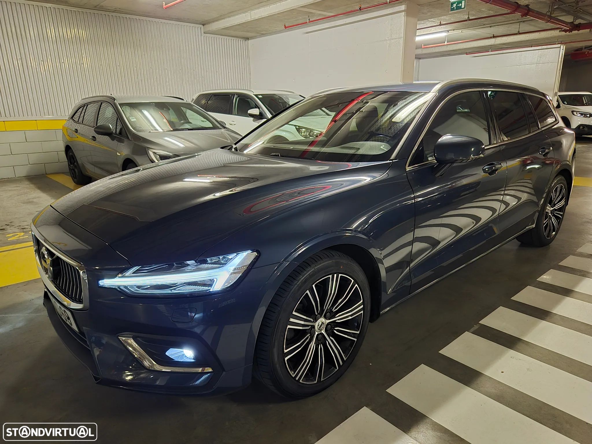 Volvo V60 2.0 D4 Inscription Geartronic - 1