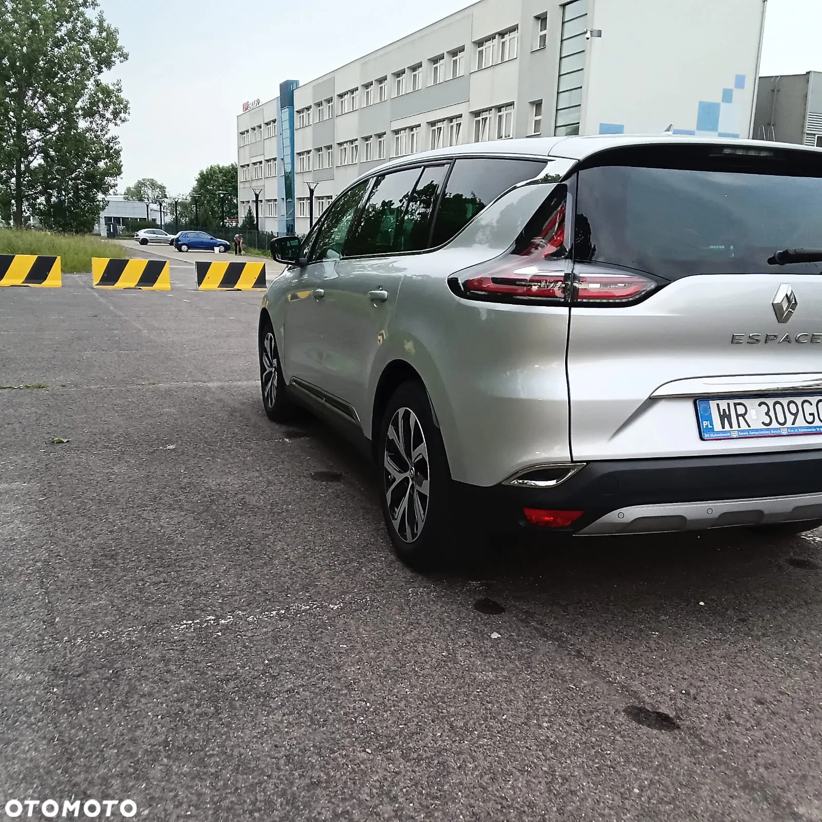 Renault Espace BLUE dCi 160 EDC BUSINESS EDITION - 8