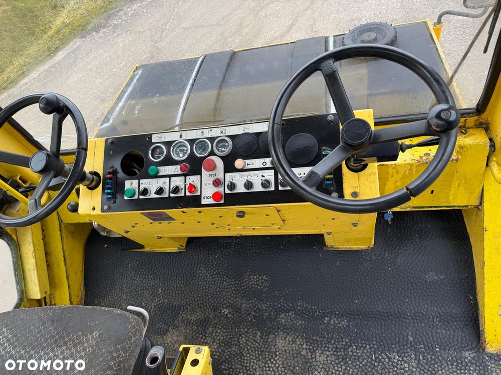 Bomag BW 164 AD - 12