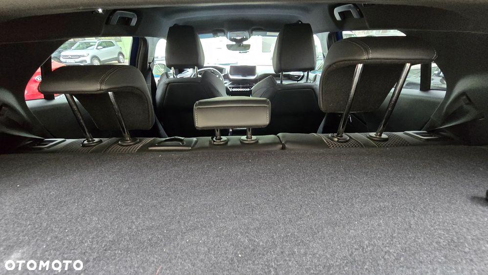 Peugeot 2008 1.2 PureTech GT Line S&S - 24