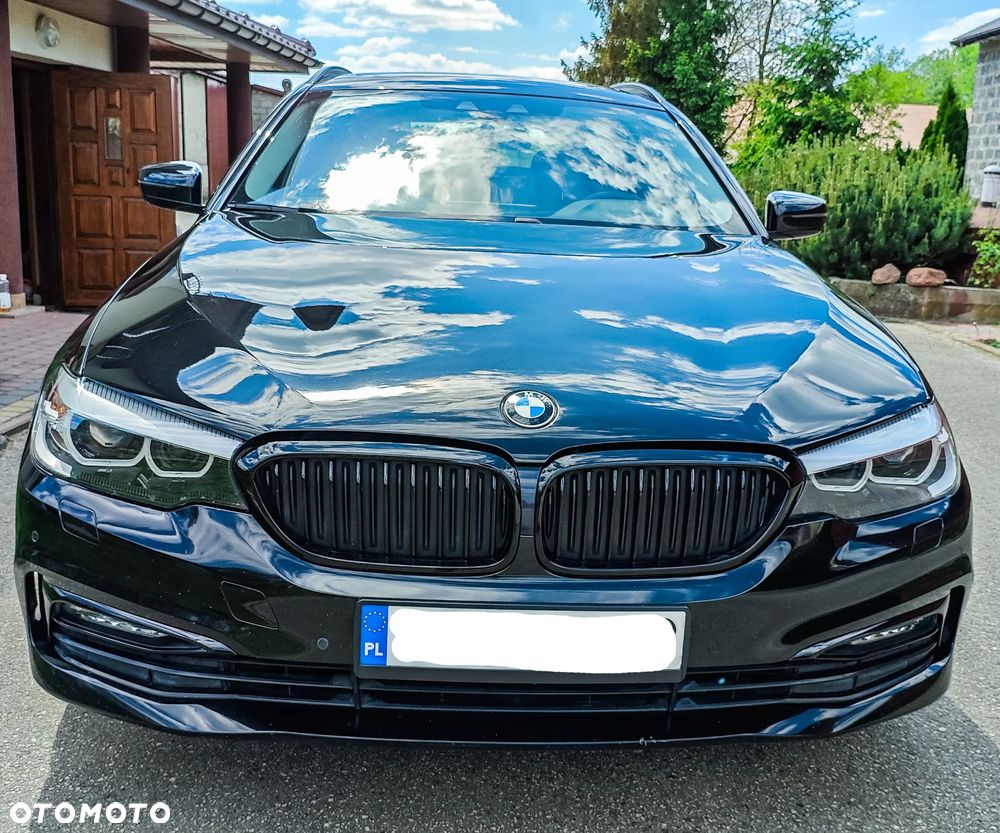 BMW Seria 5 520d xDrive Sport Line - 2