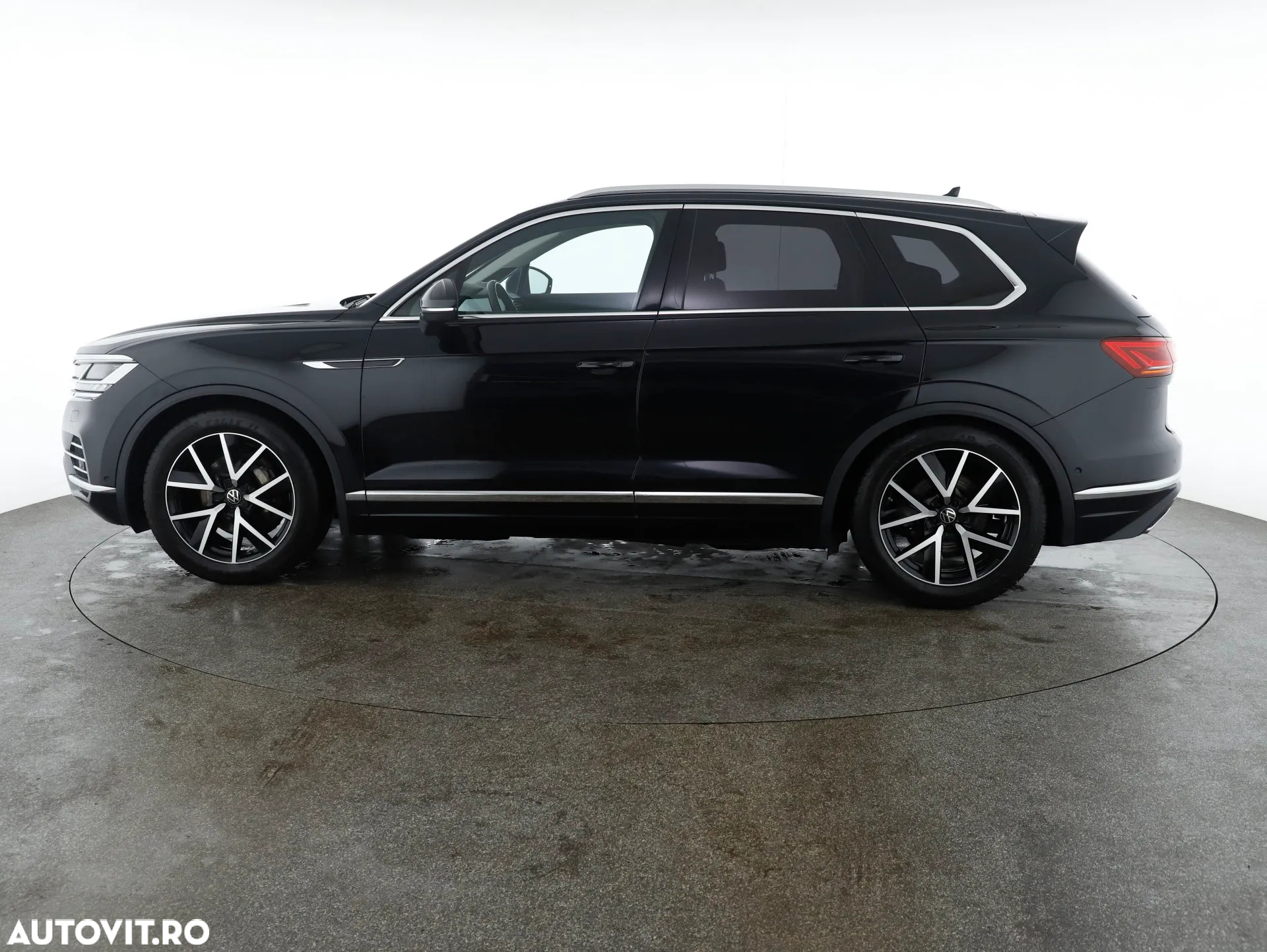 Volkswagen Touareg 3.0 V6 TDI SCR 4Motion Aut. Elegance - 8