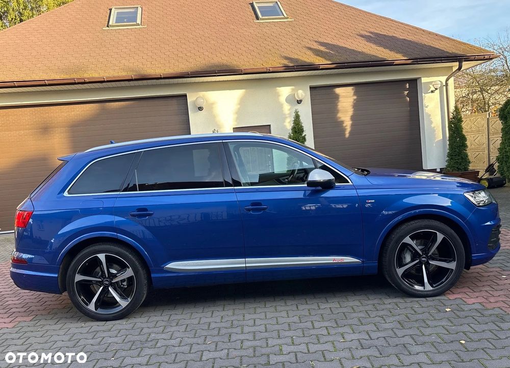 Audi Q7 - 4