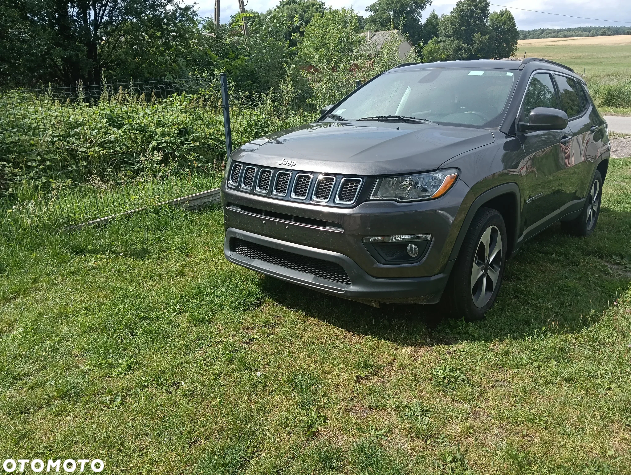 Jeep Compass - 2