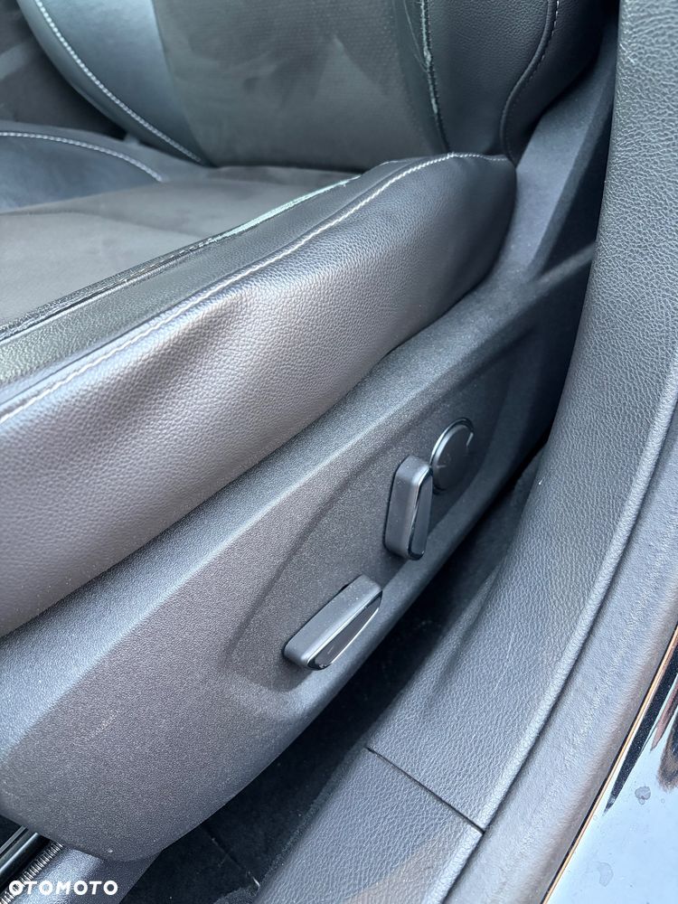 Ford Mondeo 2.0 TDCi Titanium PowerShift - 14