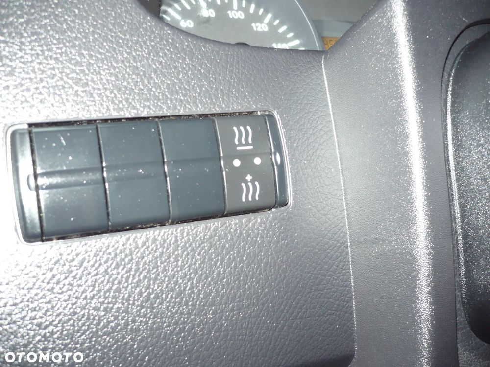 Mercedes-Benz Sprinter - 15