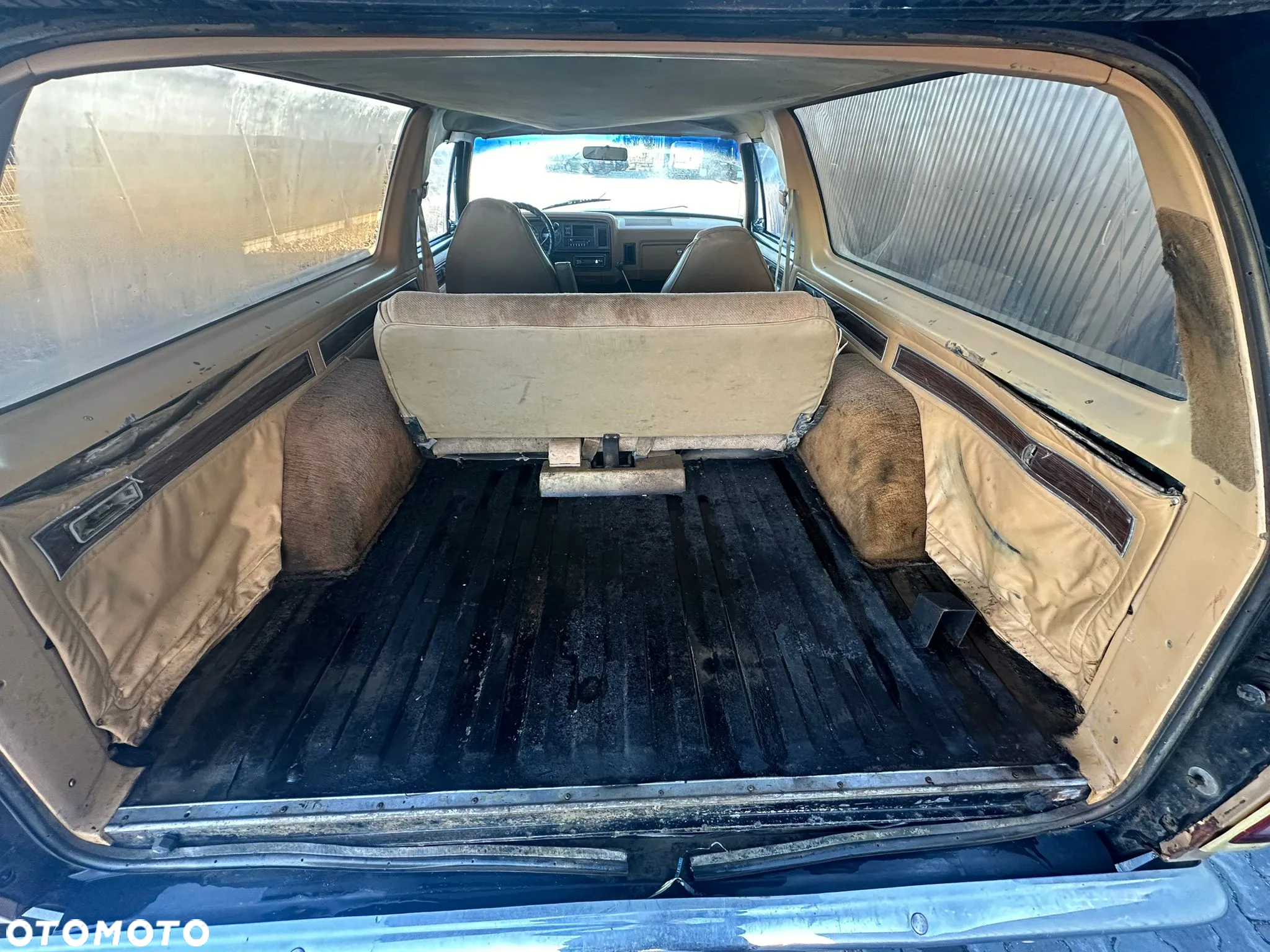Dodge RAM - 17