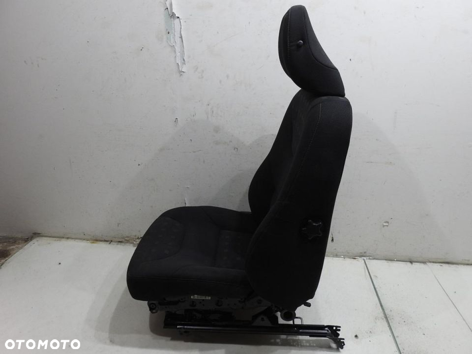 FOTEL PRAWY PRZÓD VOLVO S60 I LIFT - 6