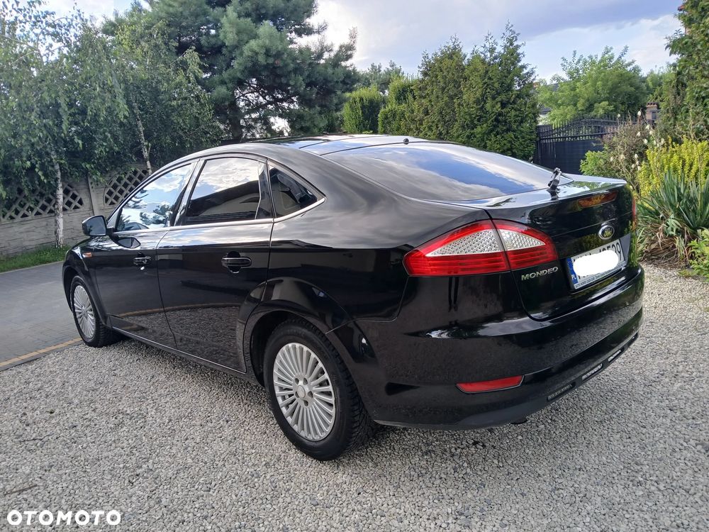 Ford Mondeo 2.0 TDCi Titanium - 10