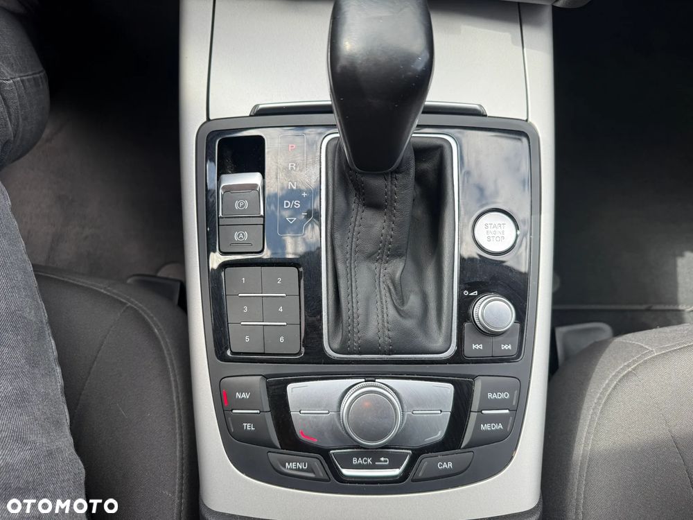 Audi A6 Avant 2.0 TDI Ultra S tronic - 6