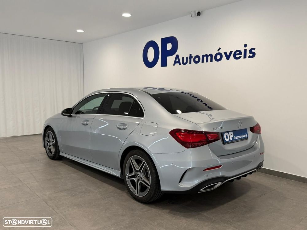 Mercedes-Benz A 200 Limousine - 3