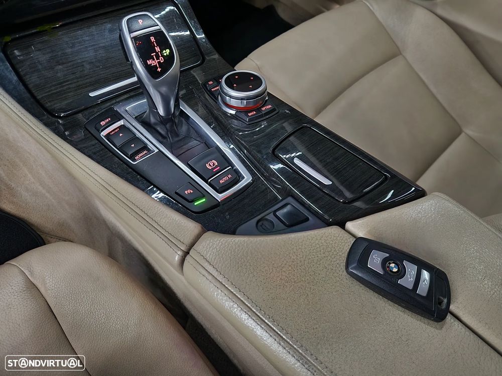 BMW 520 d Pack M Auto - 14