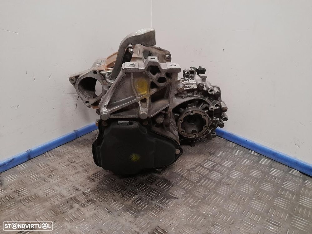 CAIXA VELOCIDADES VOLKSWAGEN GOLF IV 2000 -EBF - 3