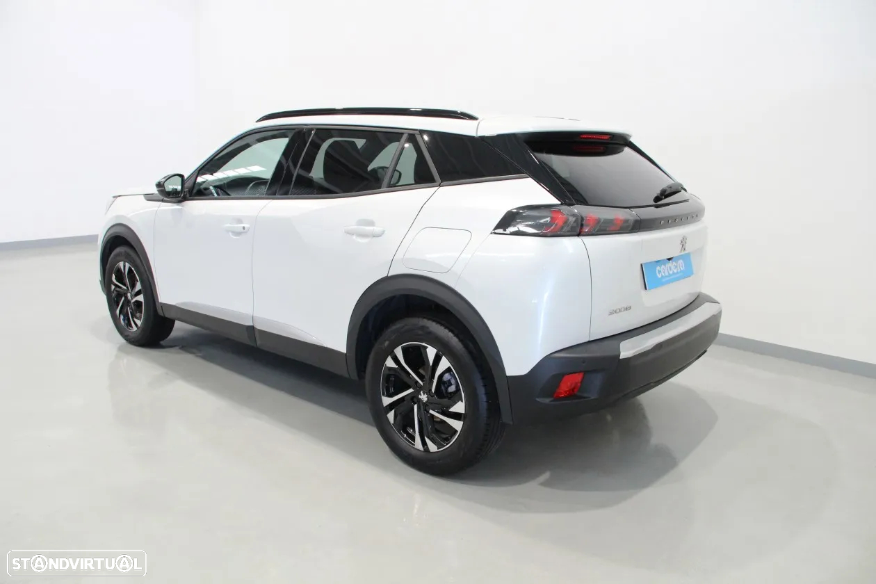 Peugeot 2008 1.2 PureTech Allure Pack - 5