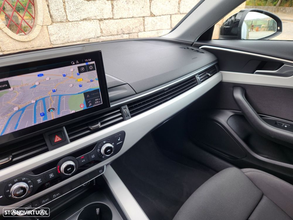 Audi A4 Avant 40 TDI S line S tronic - 46