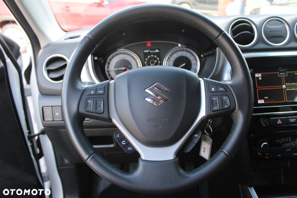 Suzuki Vitara - 23