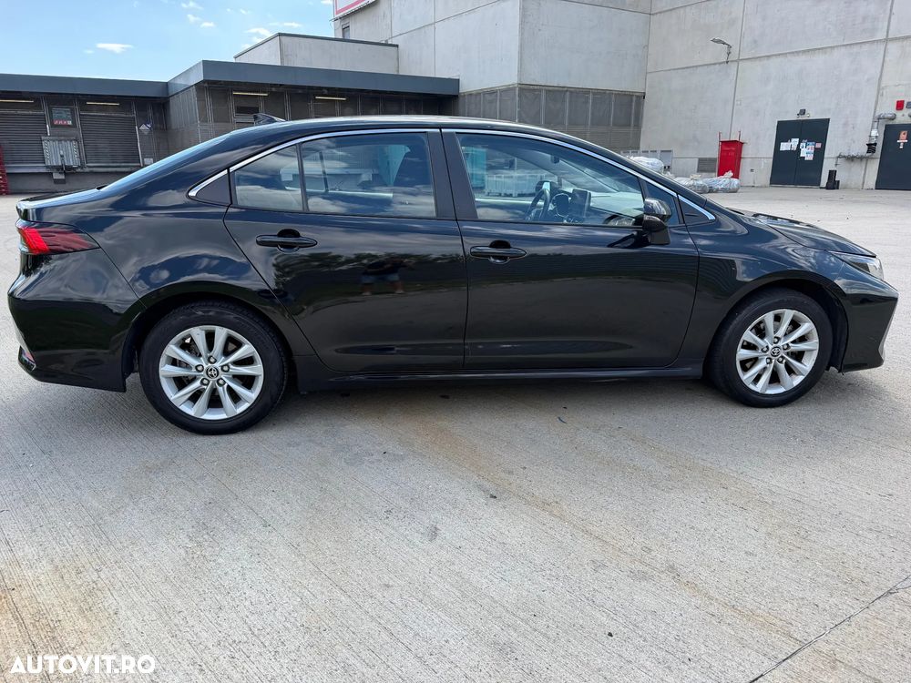Toyota Corolla 1.8 HSD Business - 5