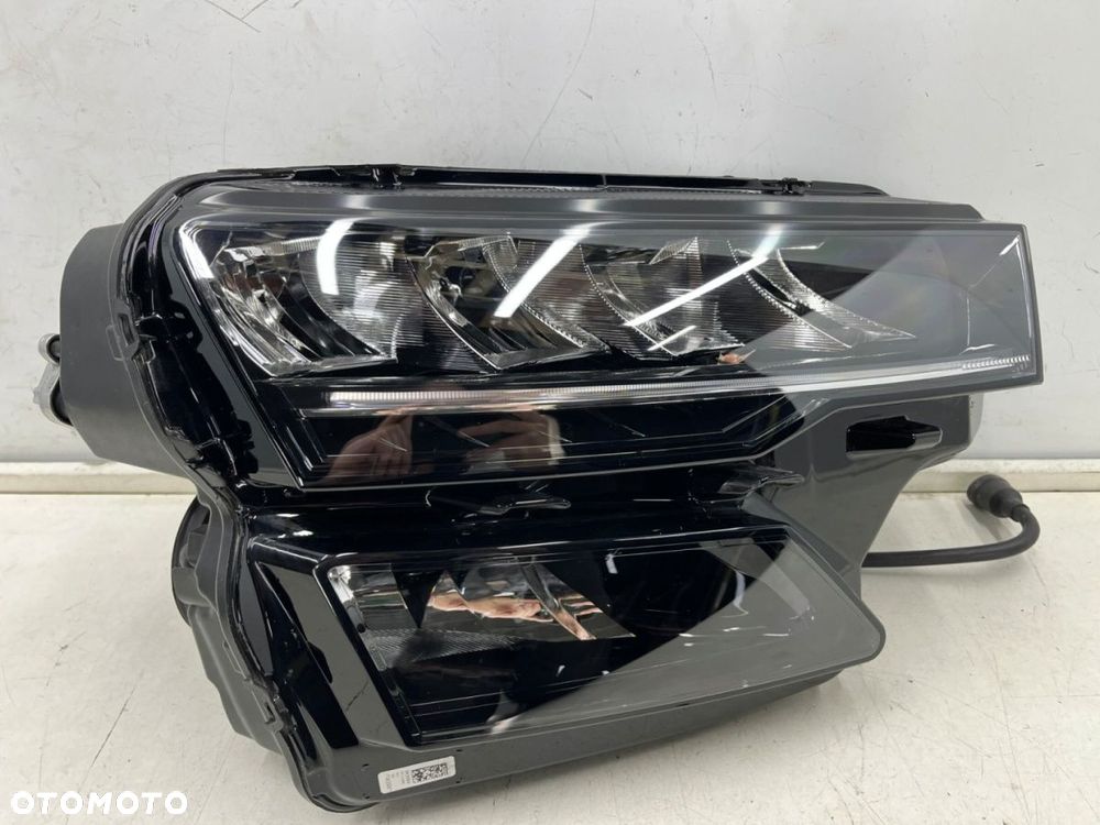 Lampa reflektor Skoda Karoq LIFT 21r.- PRAWA przednia Crystal Lighting Full LED EUROPA 57b941010 - 1