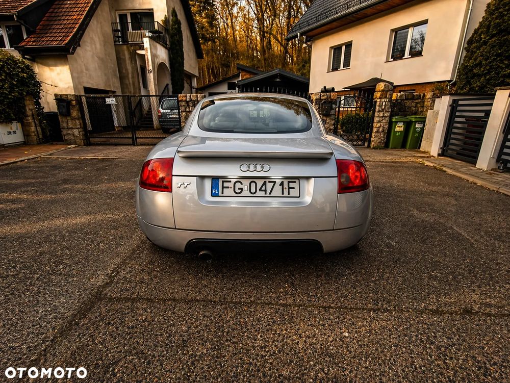 Audi TT Coupé 1.8 T - 7