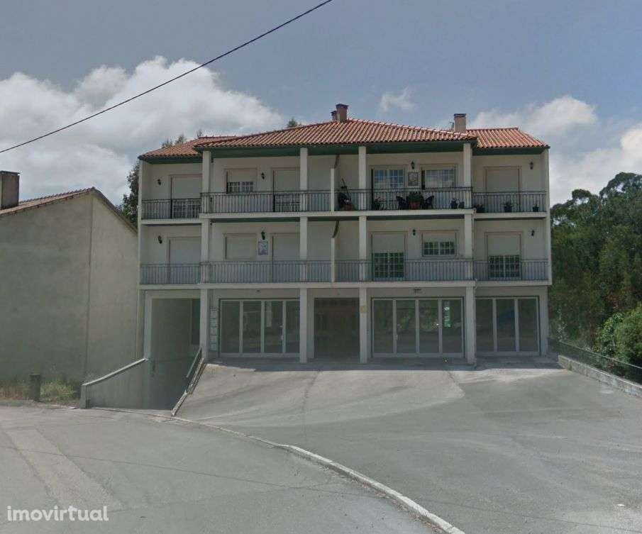 Loja 190 M2 para Comércio/ Serviços Parque Privativo Estrada Principal - Grande imagem: 2/10