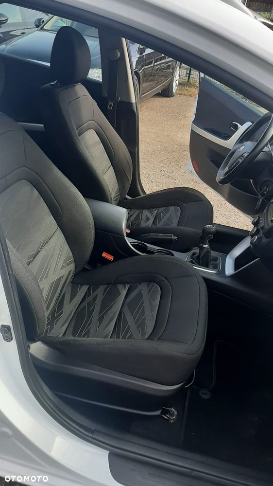 Kia Ceed 1.6 GDI Spirit - 15