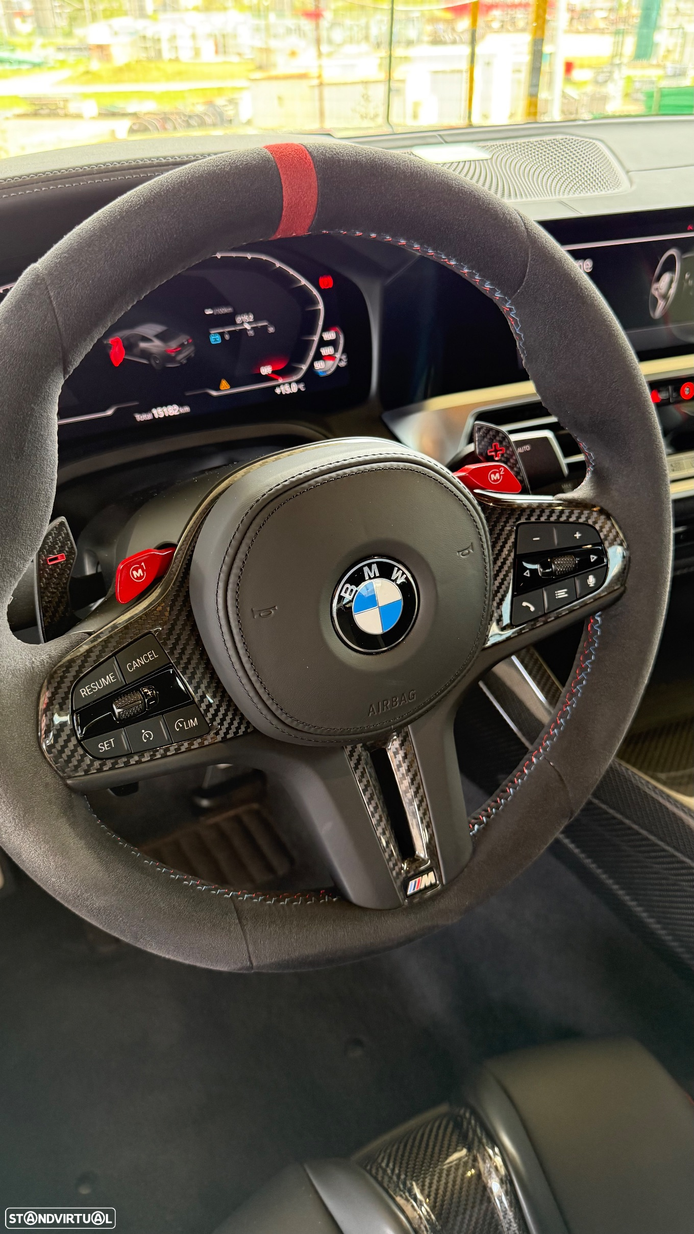 BMW M4 CSL - 21