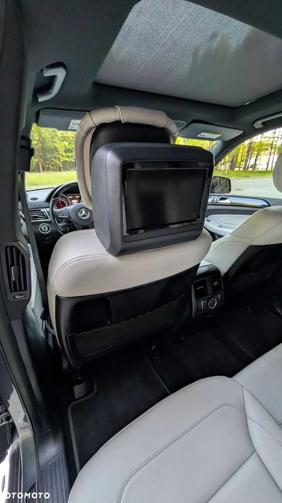 Mercedes-Benz GLS 500 4Matic 9G-TRONIC - 16