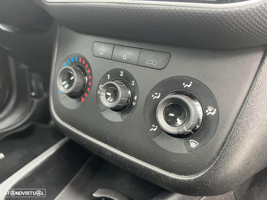 Fiat Punto 1.3 M-Jet Easy S&S - 6