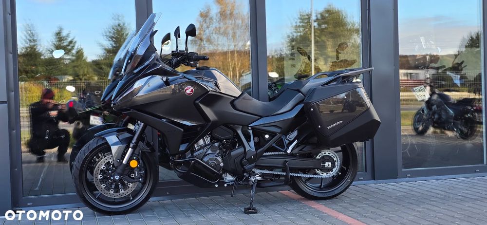 Honda NT - 26